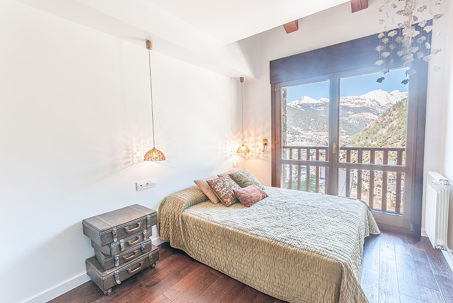 Refined and sophisticated penthouse apartments in the middle of Andorra’s business and financial district.
