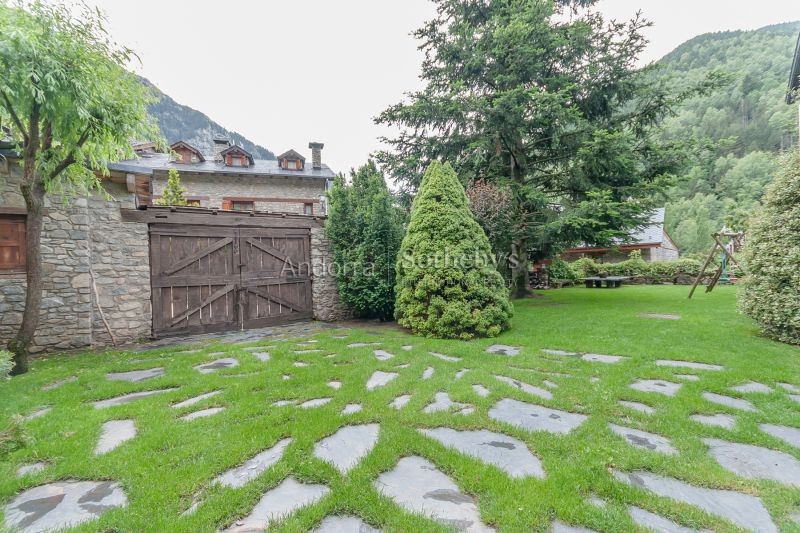 maison rustique à vendre à Os de Civís agence immobilière os de civis